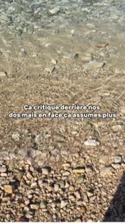 Ça critique de fouuu
