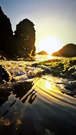 Slowmotion video 🌊✨