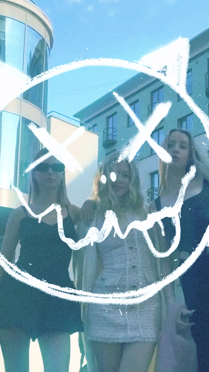 so pretty girls