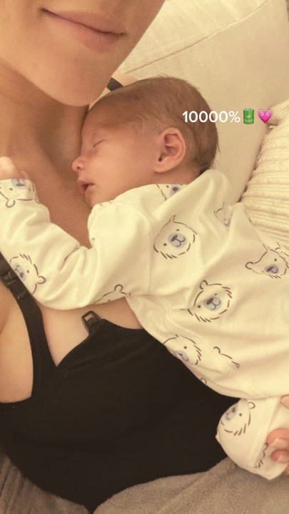 Baby and momy