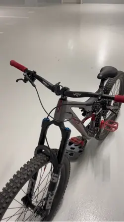 🤫🧏🏻‍♂️🚲🔛🔝