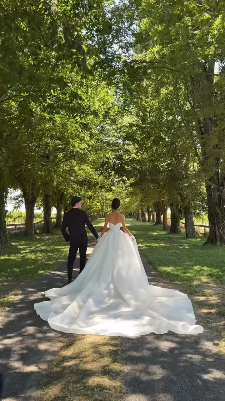 Wedding clothes