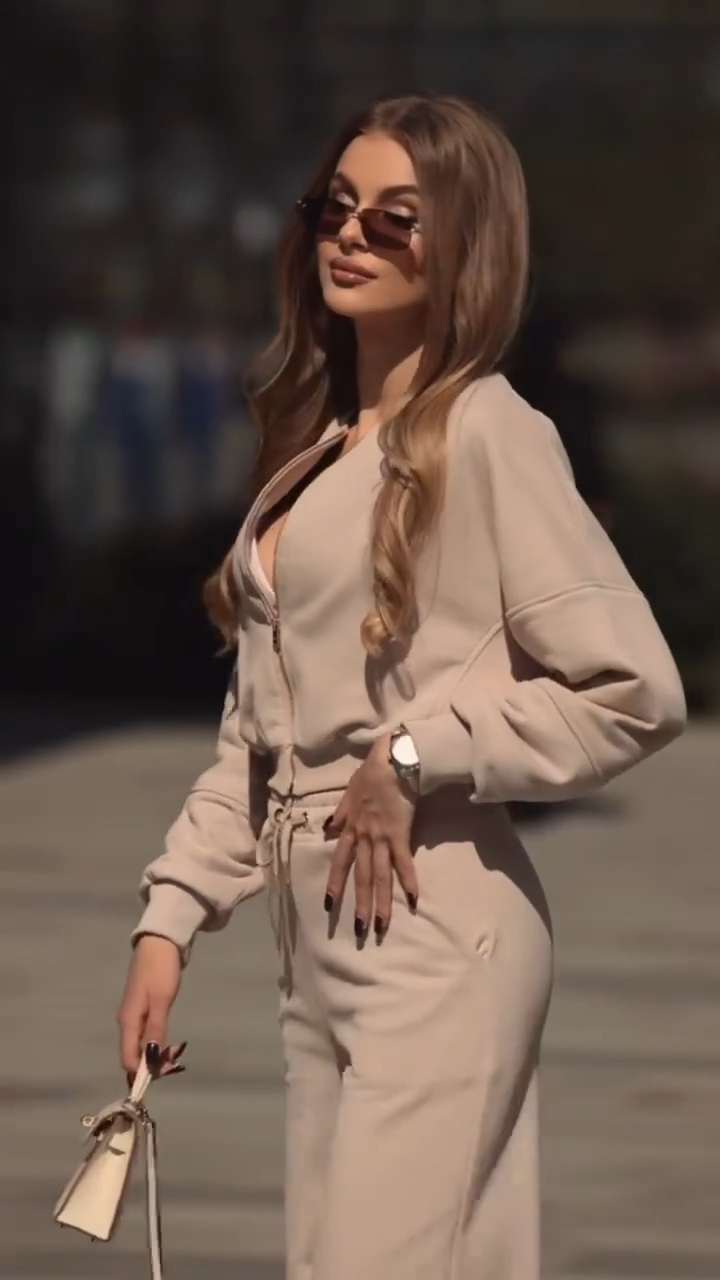 Outfits,products 