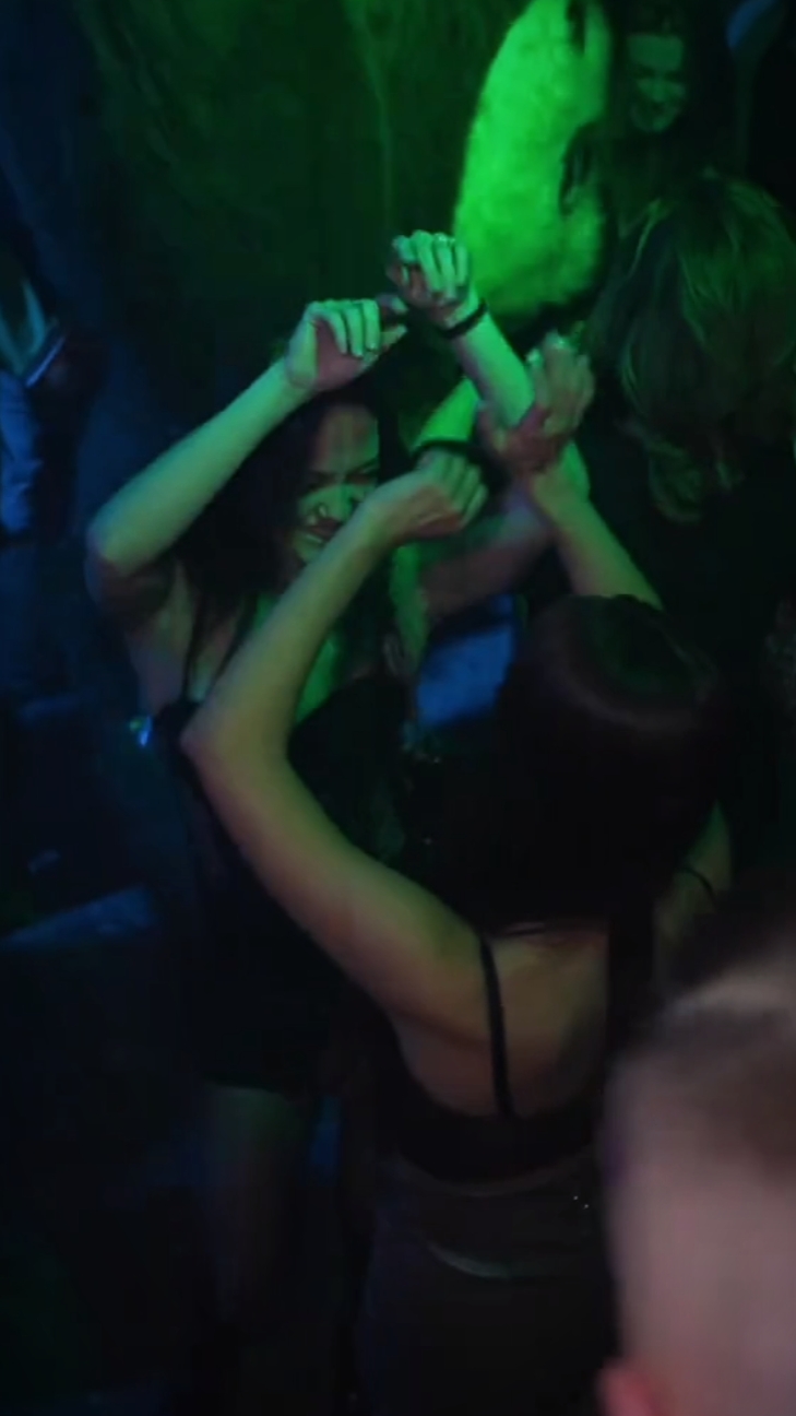 PARTY 6 CLIPS