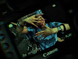 frame camera canon