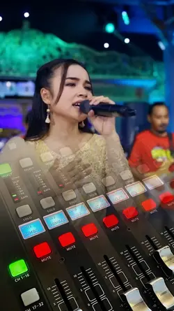 menyulam kain rapuh 