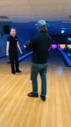 Bowling jumpscare 