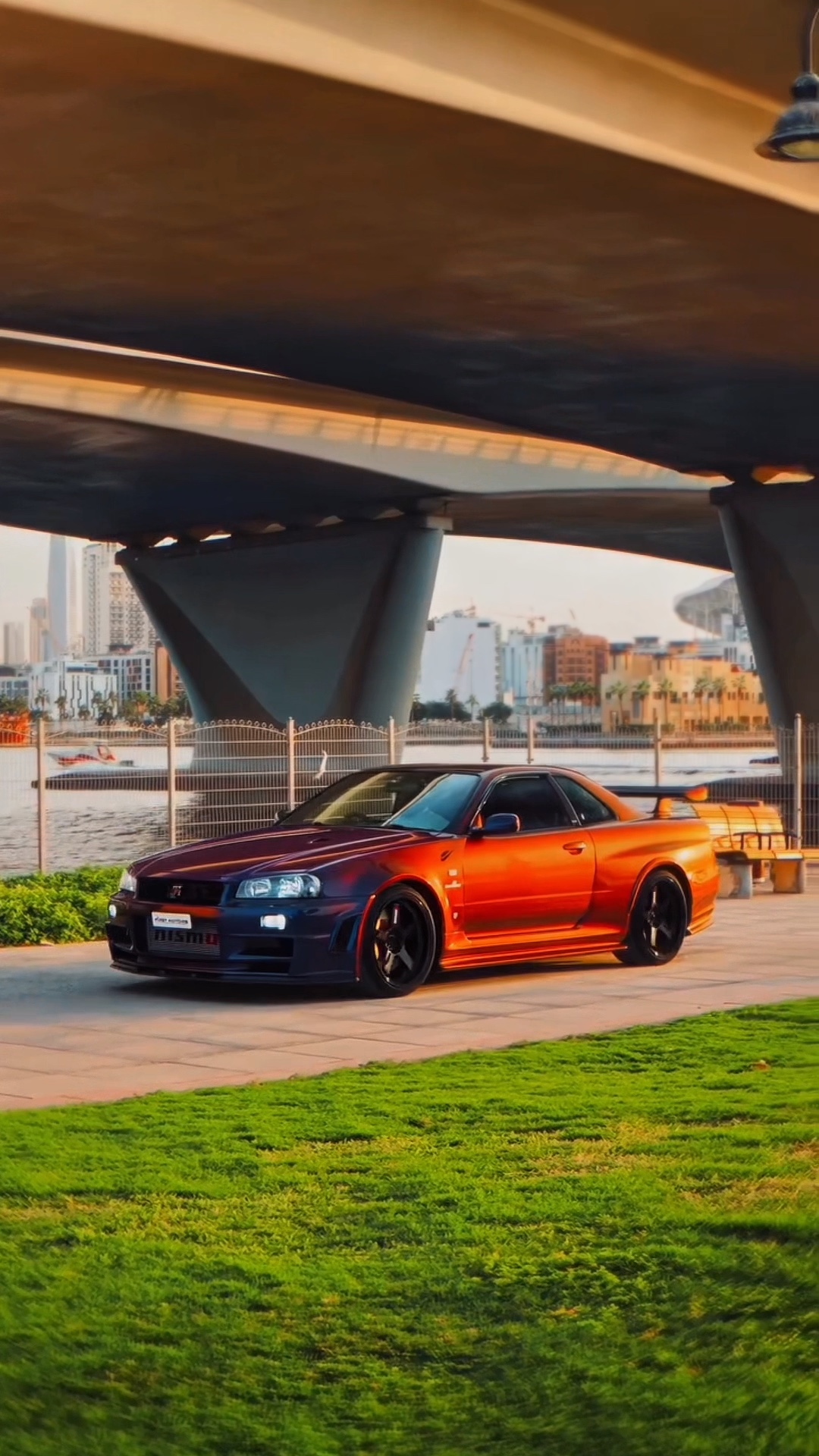 [[ CAR 8 ★ ]]