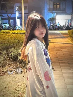  一張｜低像素噪點氛圍感