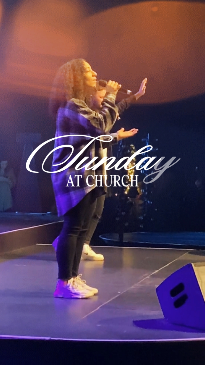 Minggu di gereja 