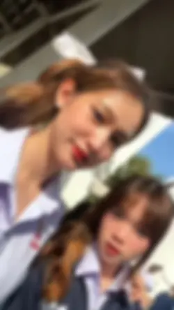 เพราะมีเธอเป็นรอยยิ้