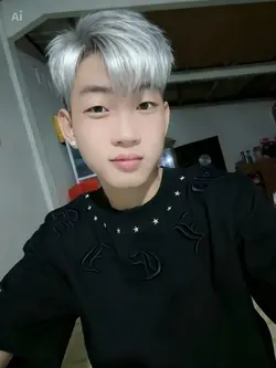 trend đổi màu tóc AI