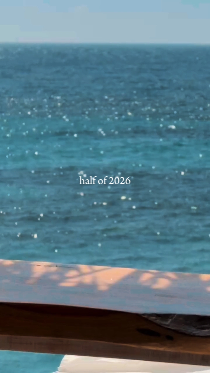 La mitad de 2026