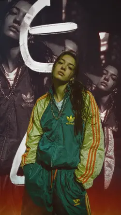 Glitcultranegative•G