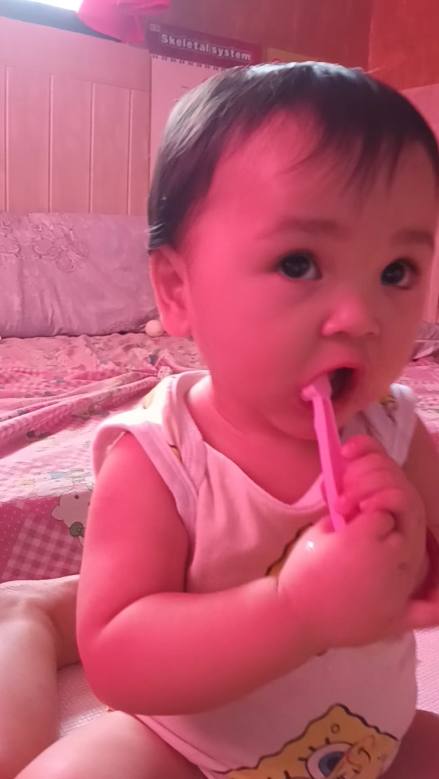 brush your teeth
