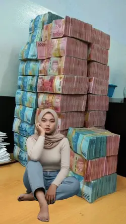 UANGKU BANYAK 
