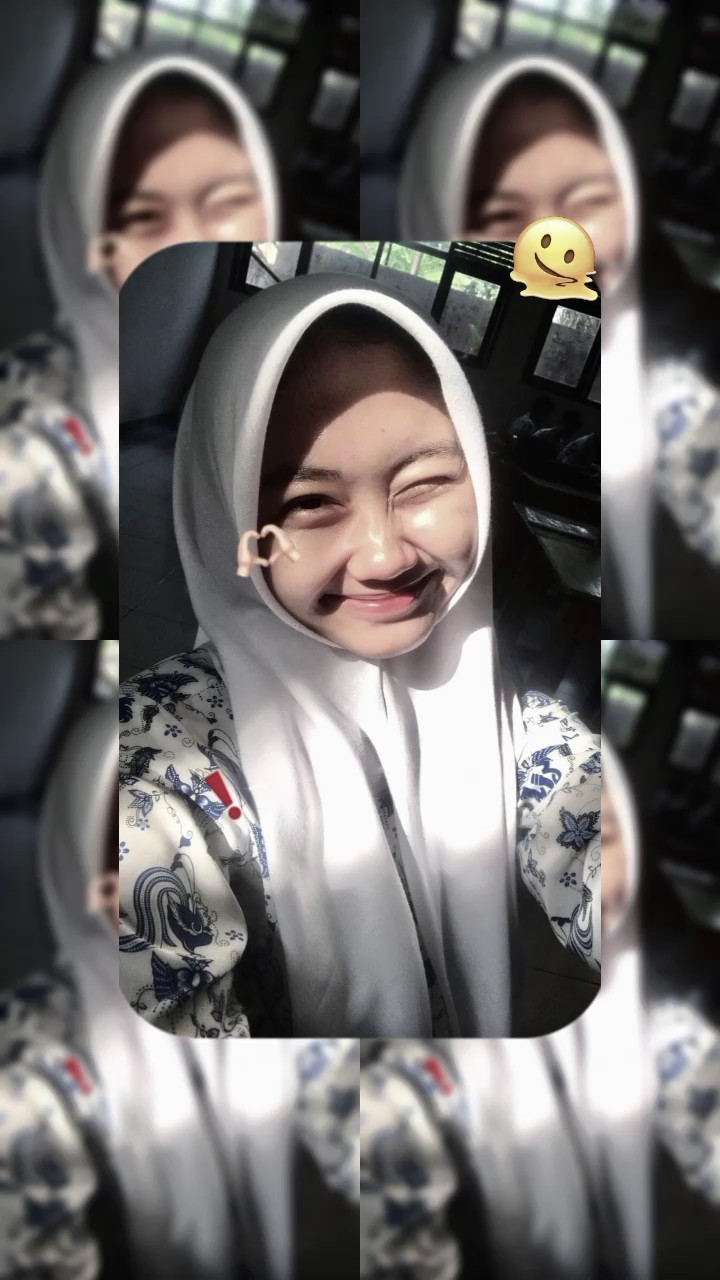 Stiker bisa digeser