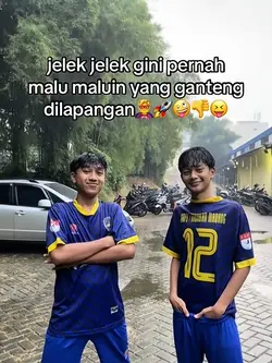 jelek jelek gini