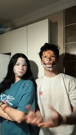 1 videos couple 