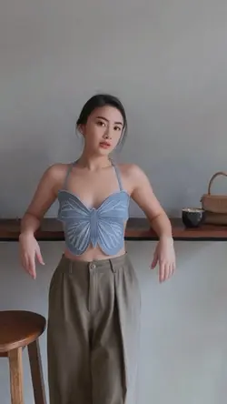 ชุดผีเสื้อ