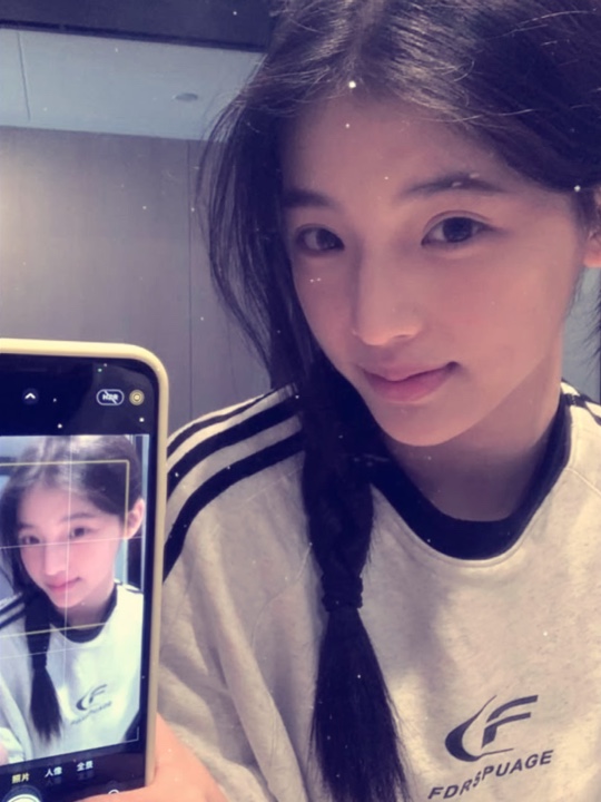 Canda môn hri ức 