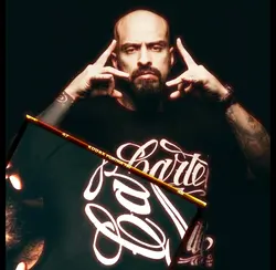 aka entre el humo