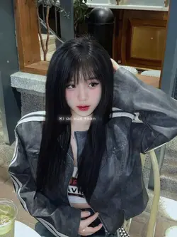 Niềm tin gãy đôi..