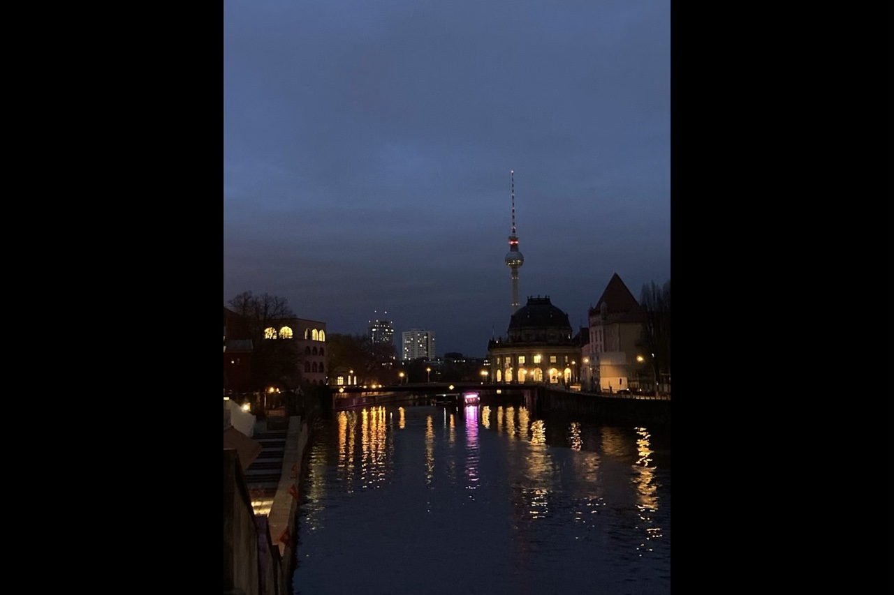 ☝🏻hope i 🕊️ first