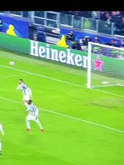 Ronaldo bicycle kick
