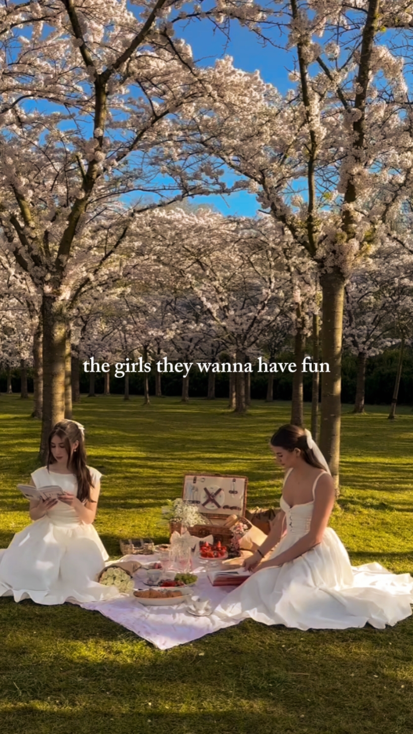 girls wanna have fun
