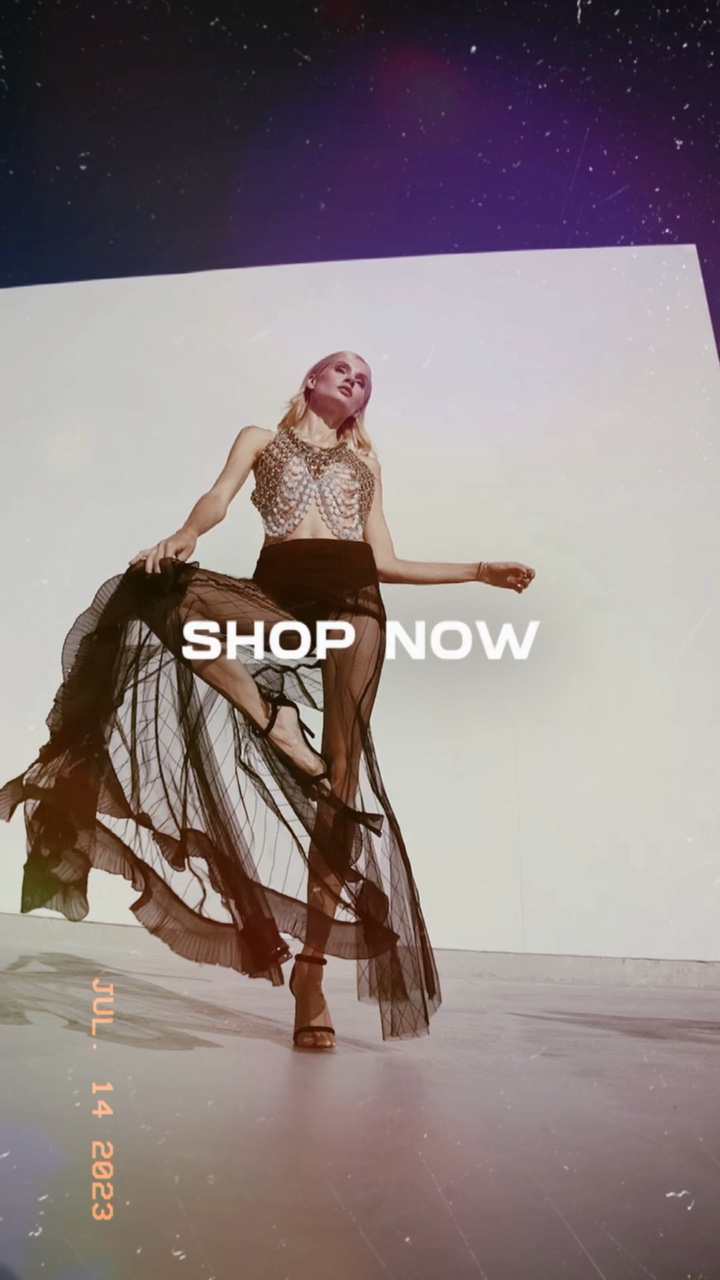 Gorgeous Looks Fashion in Upbeat TikTok Style
