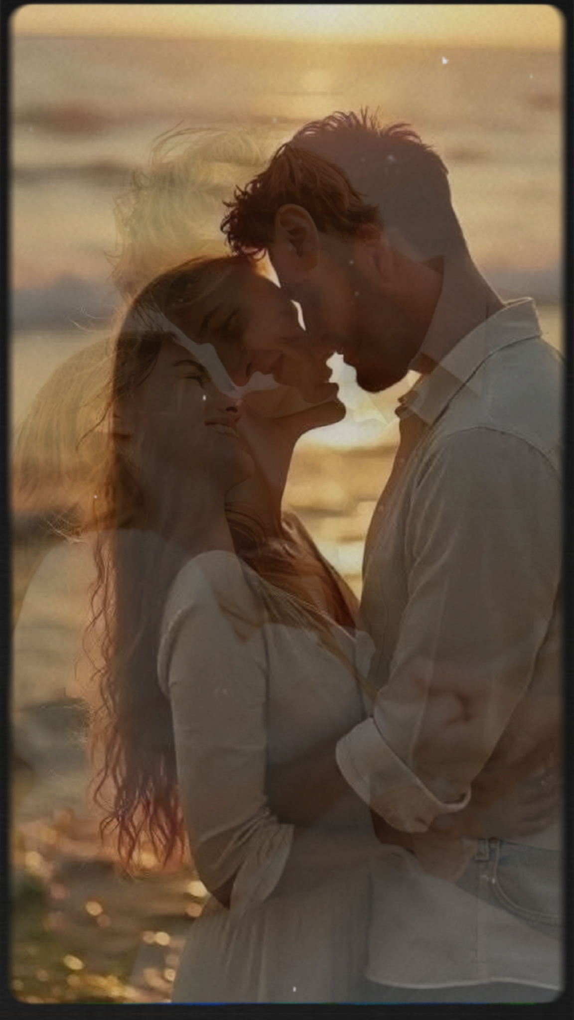 ROMANTIC COUPLE 