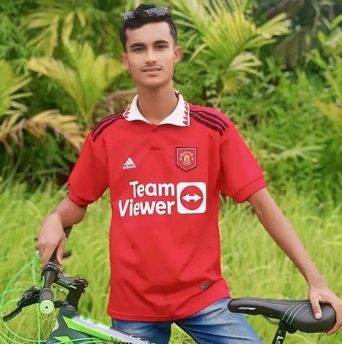 বন্ধুনিয়ে ফানি ভিডিও
