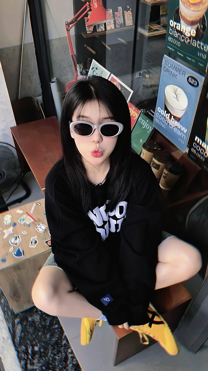 2 Foto • Kece 