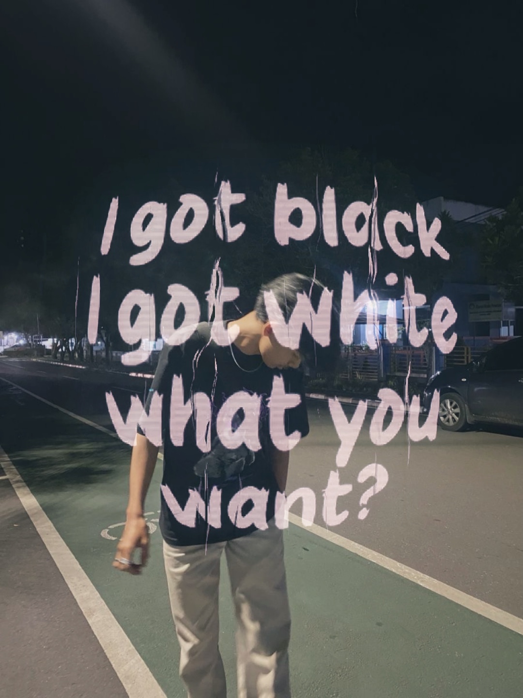 Tengo blanco y negro