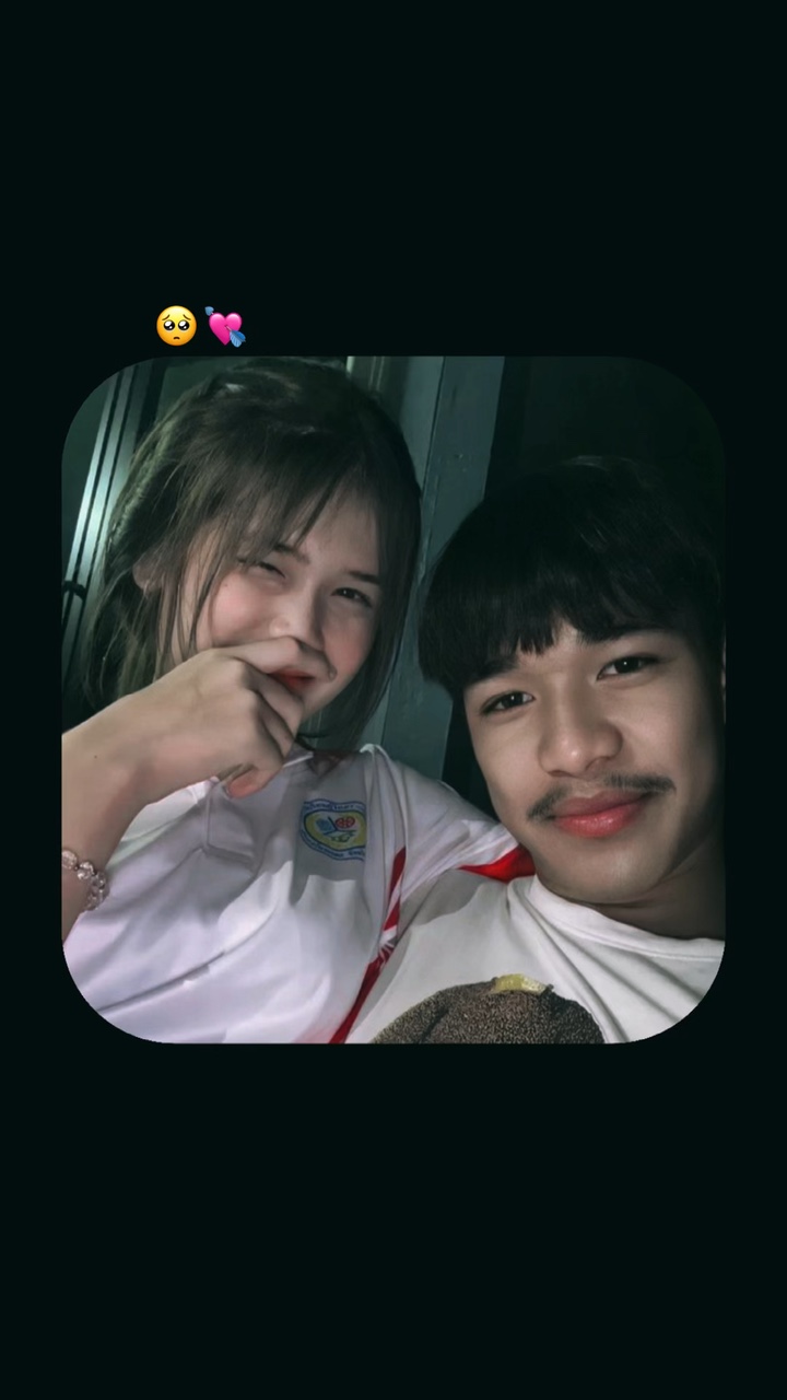 ฉันเป็นแฟนที่ไม่ได้เรื่องเลย