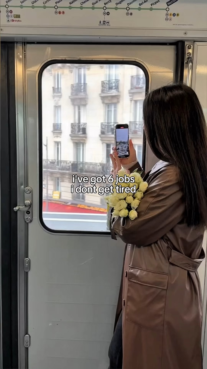 EU TENHO 6 EMPREGOS 