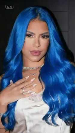 cabelo  azul 