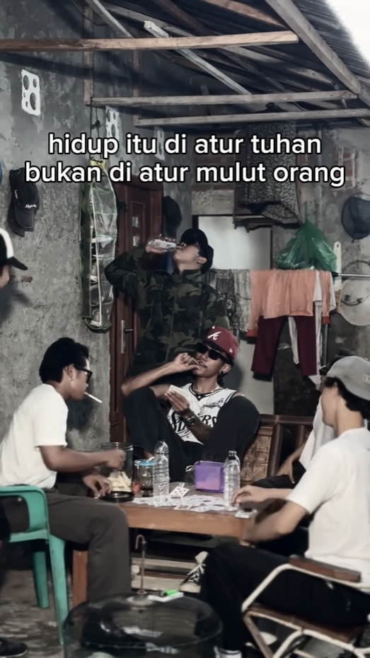 kata-kata berkelas