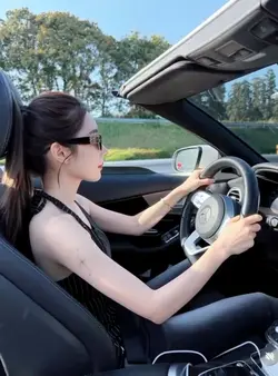 Car driving trend 