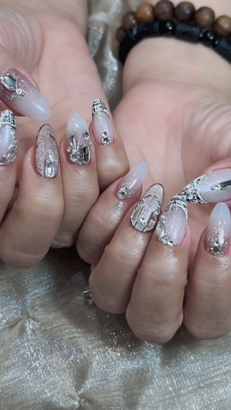nails 4