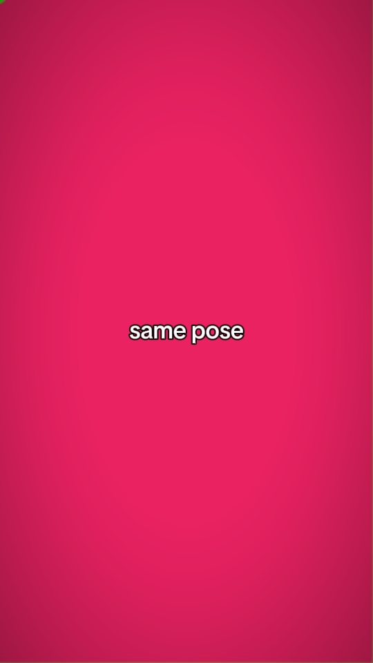 même pose différente 