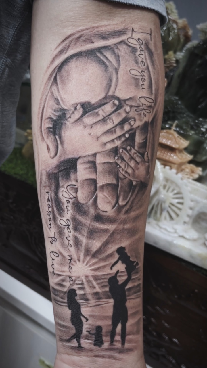Vídeo De Tatuagem 