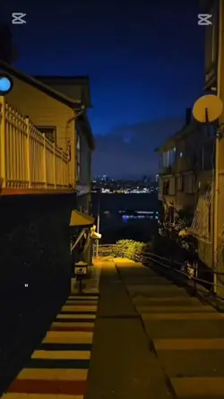 Arkadan konuşan k.
