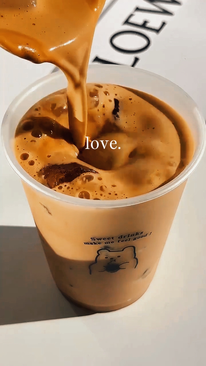 Me encanta el café.