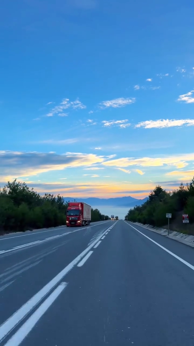 3 video HD travel
