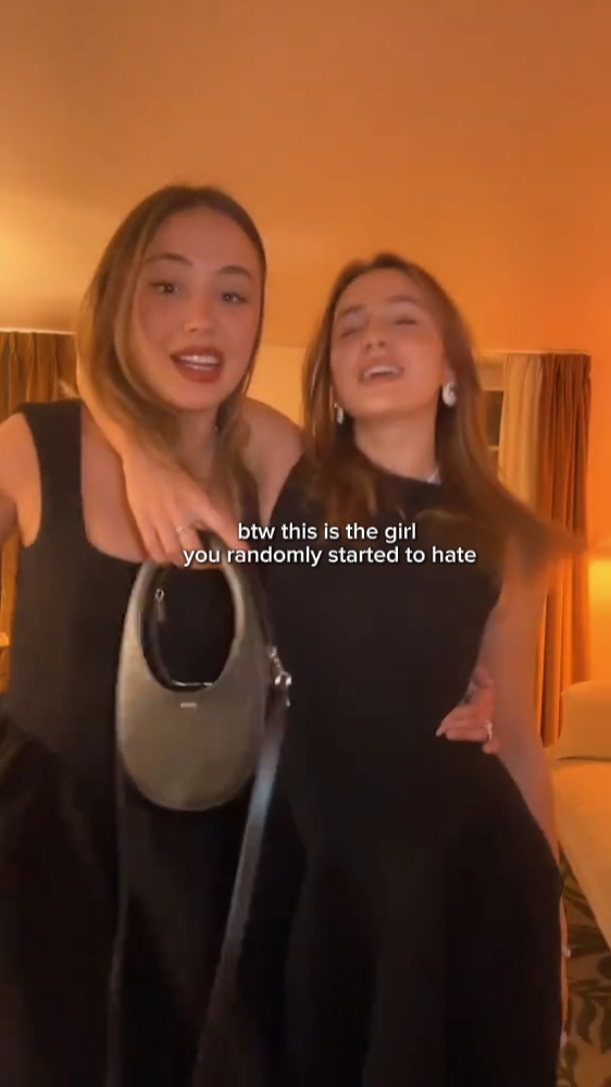 the girl u randomly