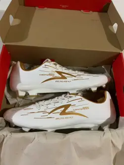 trend sepatu