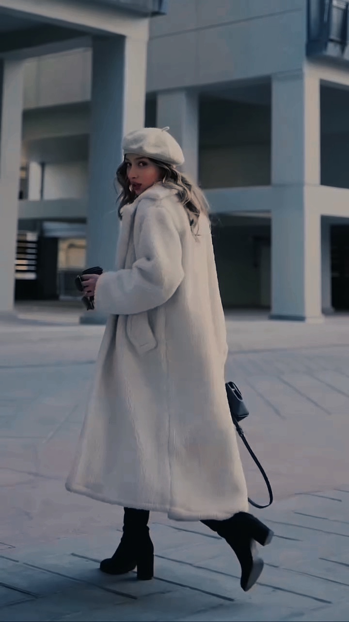 MODÈLE • 2CLIP •☁️👜