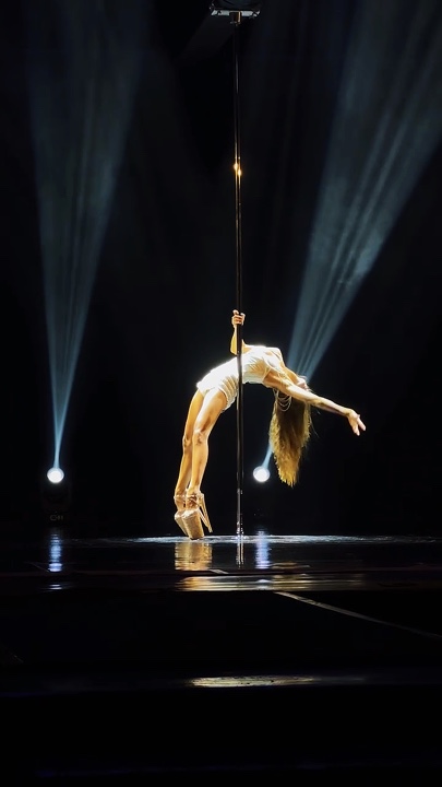 Pole dance